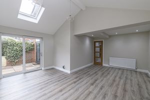 Family Room- click for photo gallery